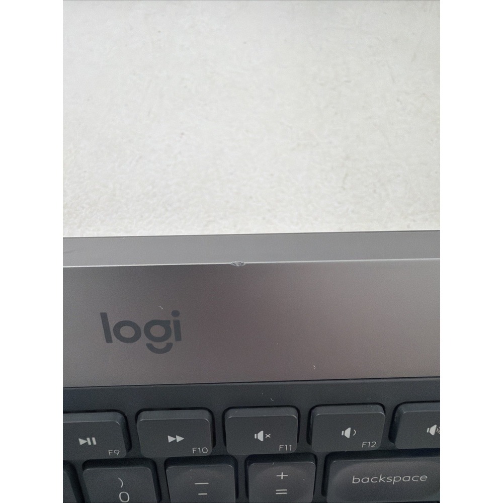 Logitech Craft Advanced Wireless Keyboard Creative Input Dial Backlit Bluetooth - Picture 12 of 12